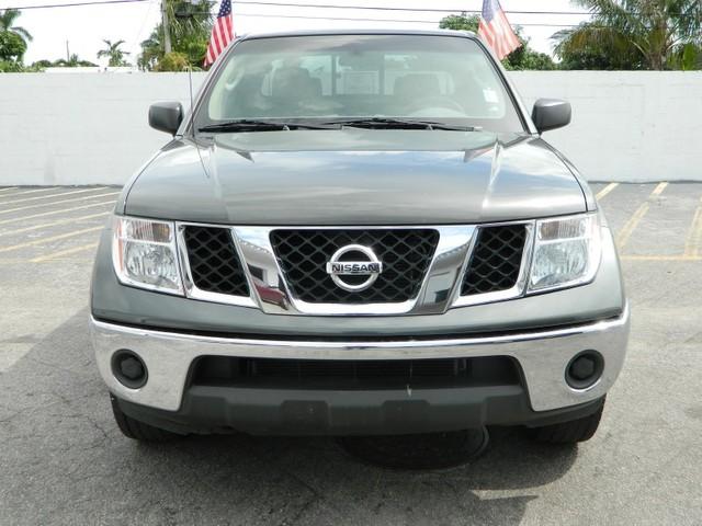 Nissan Frontier 2008 photo 2