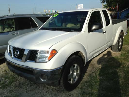 Nissan Frontier 2008 photo 2
