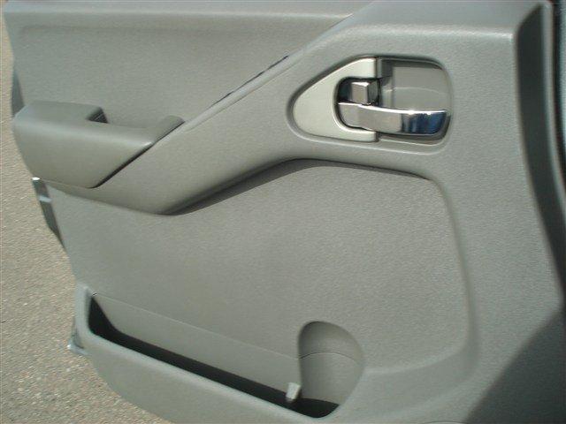 Nissan Frontier 2008 photo 5