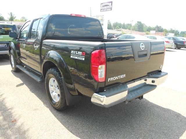 Nissan Frontier 2008 photo 2