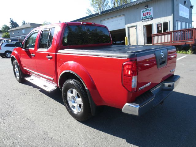 Nissan Frontier AWD 4dr SLE1 Pickup Truck