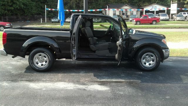 Nissan Frontier SL K-15 Pickup Truck