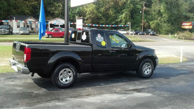 Nissan Frontier 2008 photo 3