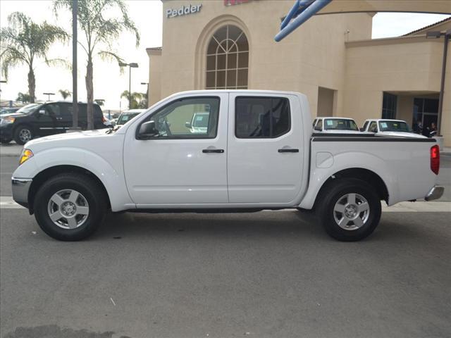 Nissan Frontier 2008 photo 2