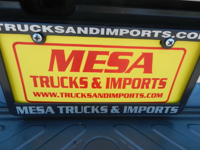 Nissan Frontier 2008 photo 2