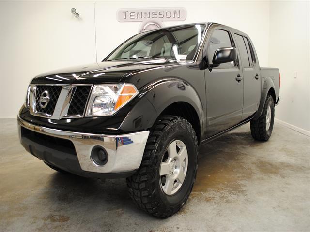 Nissan Frontier SE Pickup