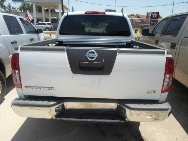 Nissan Frontier 2009 photo 3