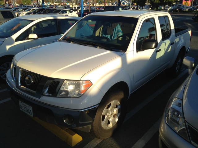 Nissan Frontier Work Truck Pickup 4D 6 Ft Pickup Truck