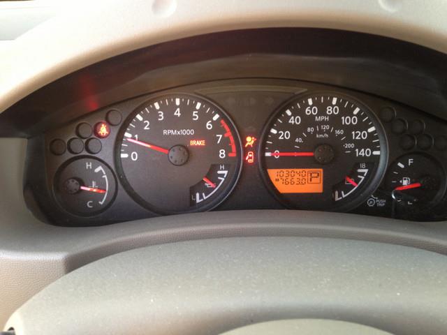 Nissan Frontier 2009 photo 1