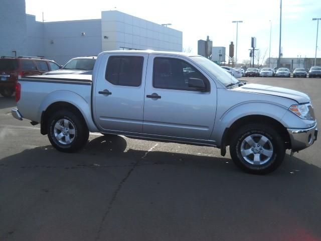 Nissan Frontier 2009 photo 3