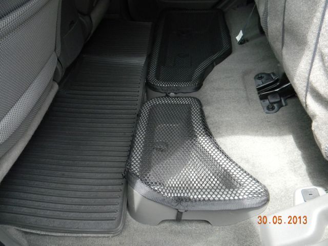 Nissan Frontier 2009 photo 14