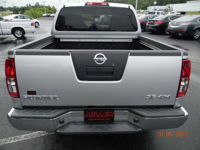 Nissan Frontier 2009 photo 4