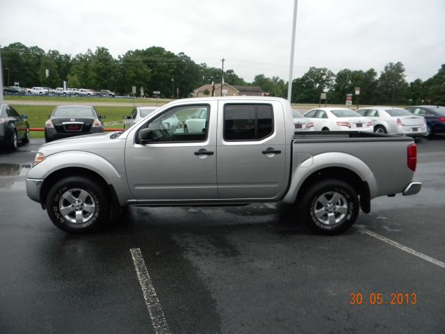 Nissan Frontier 2009 photo 8