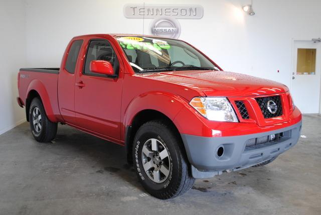 Nissan Frontier 2010 photo 3