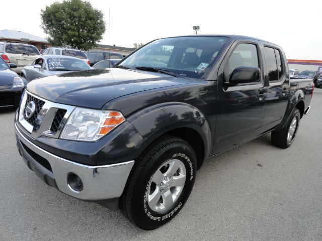 Nissan Frontier 2010 photo 4
