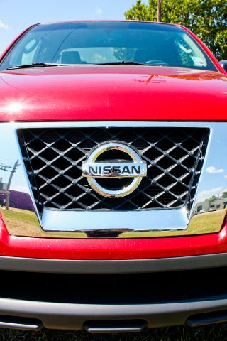 Nissan Frontier 2011 photo 4