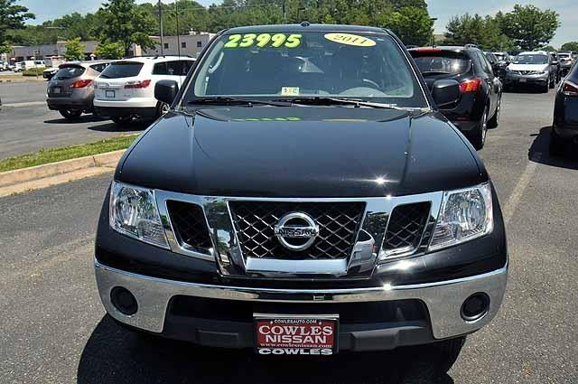 Nissan Frontier 2011 photo 17