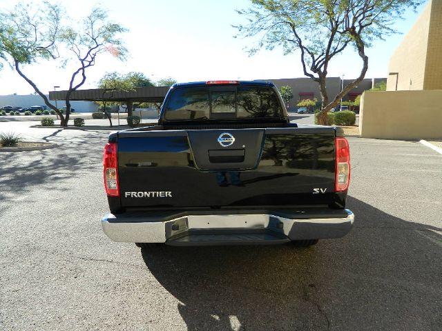 Nissan Frontier 2WD Quad Cab 140.5 Inch ST Truck Pickup Truck