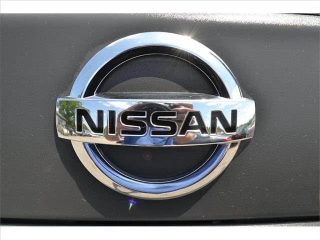 Nissan Frontier 2012 photo 8