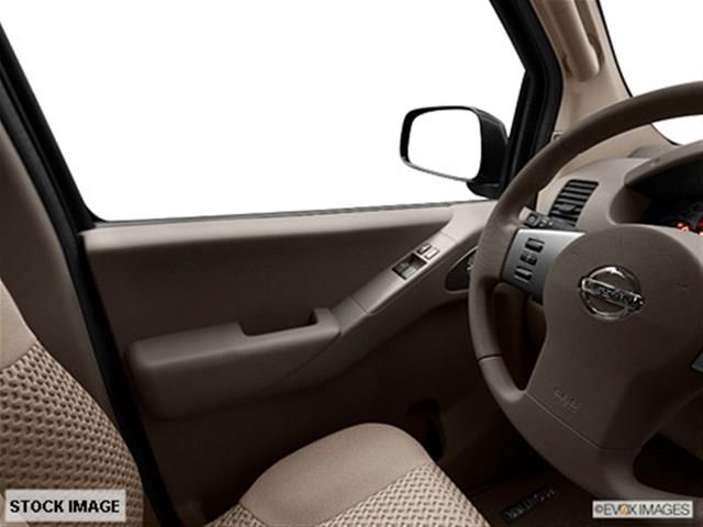 Nissan Frontier 4WD Quad Cab 140.5 Laramie Pickup Truck