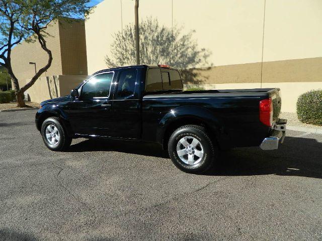 Nissan Frontier 2012 photo 4