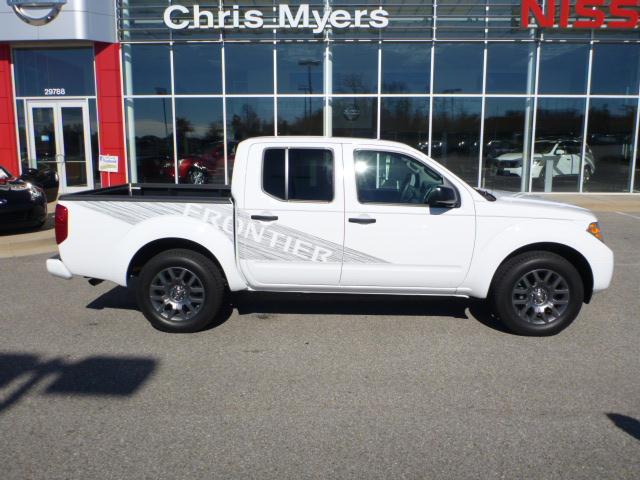 Nissan Frontier LS V6 4DR AWD Unspecified