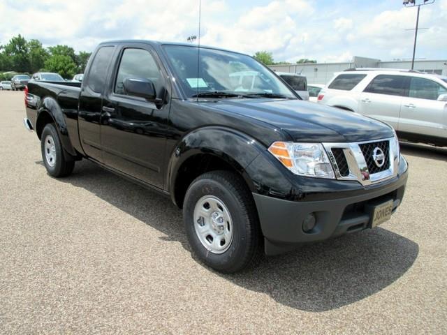 Nissan Frontier 2013 photo 3
