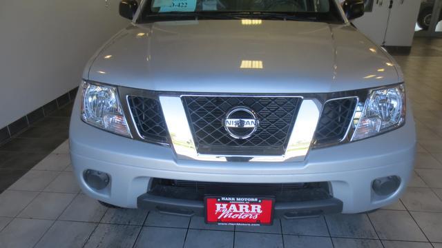 Nissan Frontier 4.6L Eddie Bauer Pickup Truck