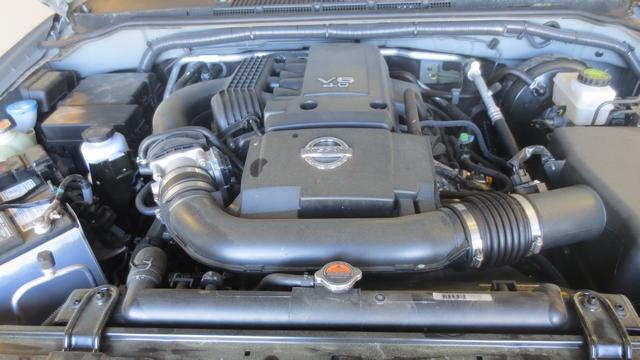 Nissan Frontier 2013 photo 1