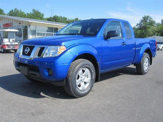 Nissan Frontier 2013 photo 2