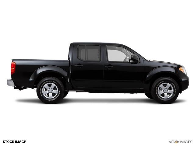 Nissan Frontier 2013 photo 3