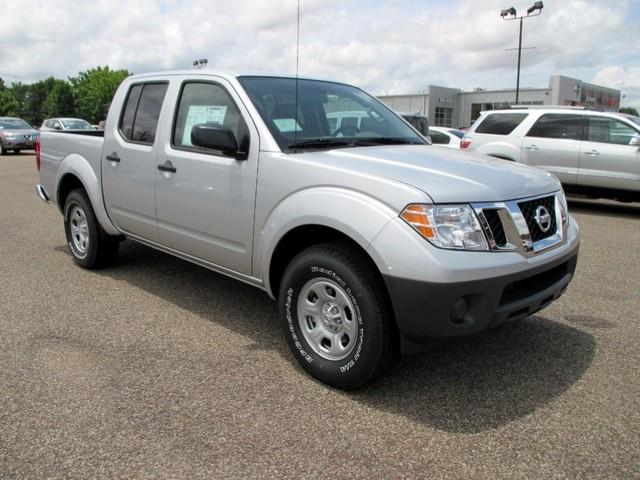 Nissan Frontier 2013 photo 1