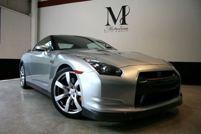 Nissan GT-R 2009 photo 3