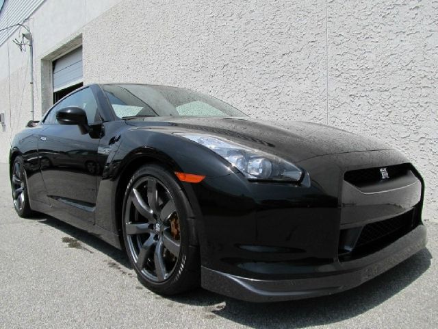 Nissan GT-R 400E Coupe