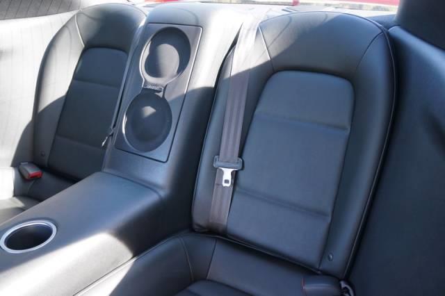 Nissan GT-R 2010 photo 17