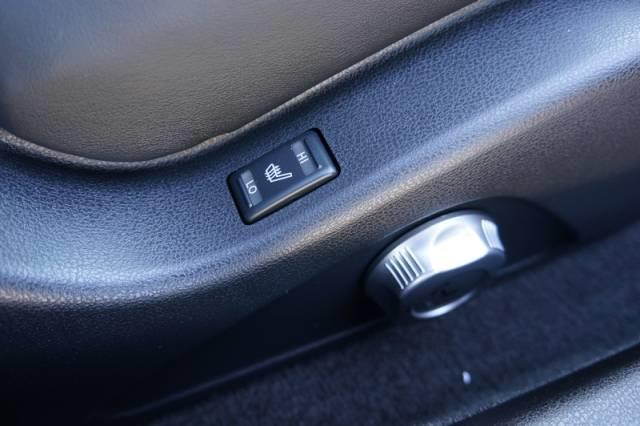 Nissan GT-R 2010 photo 30