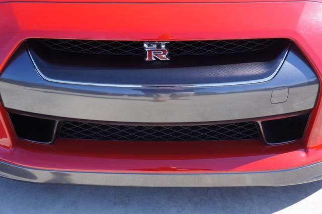 Nissan GT-R 2010 photo 59