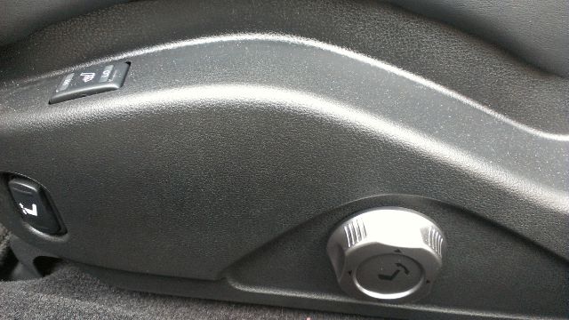 Nissan GT-R 2013 photo 24