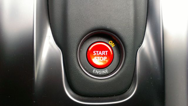 Nissan GT-R 2013 photo 25