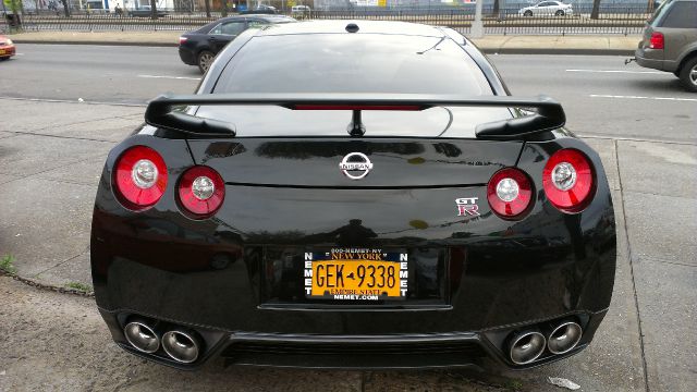 Nissan GT-R 2013 photo 3