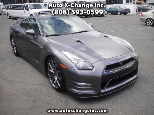 Nissan GT-R 2013 photo 4