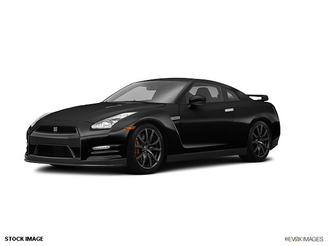 Nissan GT-R 2014 photo 3