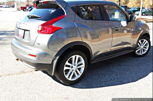 Nissan Juke 2011 photo 3