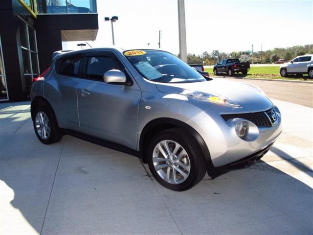 Nissan Juke 2011 photo 2
