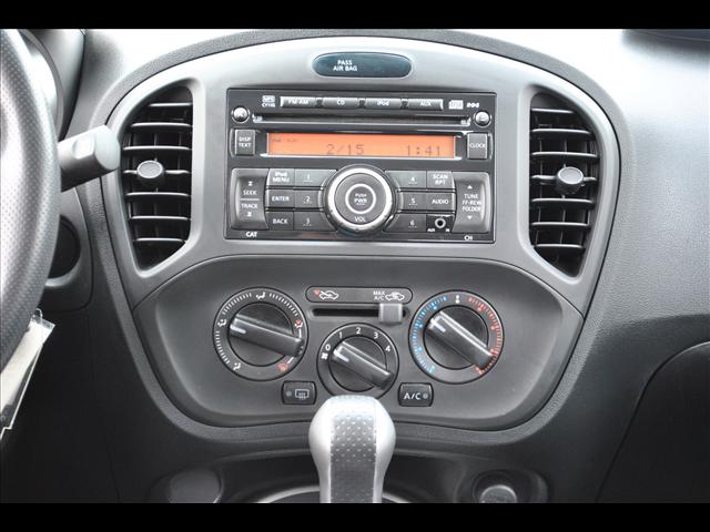 Nissan Juke 2011 photo 3