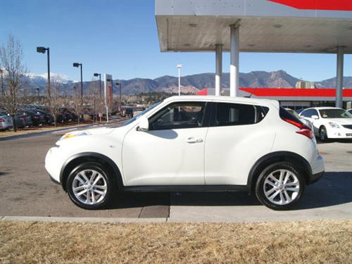 Nissan Juke 2011 photo 3