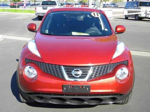 Nissan Juke 2011 photo 2