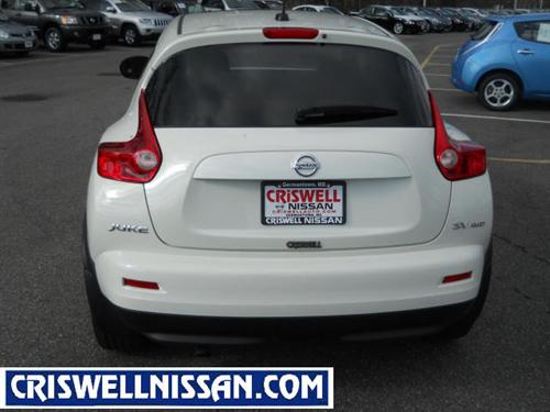 Nissan Juke 2011 photo 2