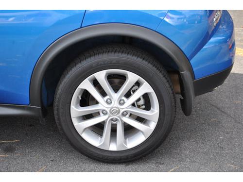 Nissan Juke 2011 photo 2