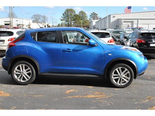 Nissan Juke 2011 photo 3